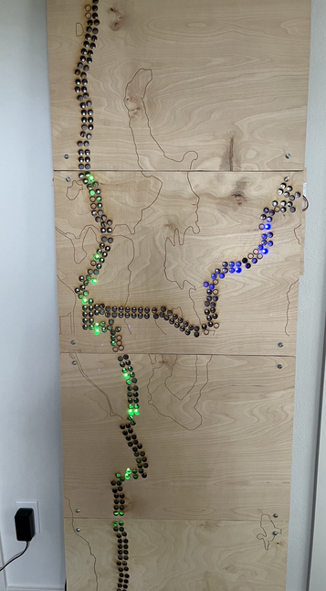 Seattle Link Map showing the location of trains on the 1 and 2 Lines.