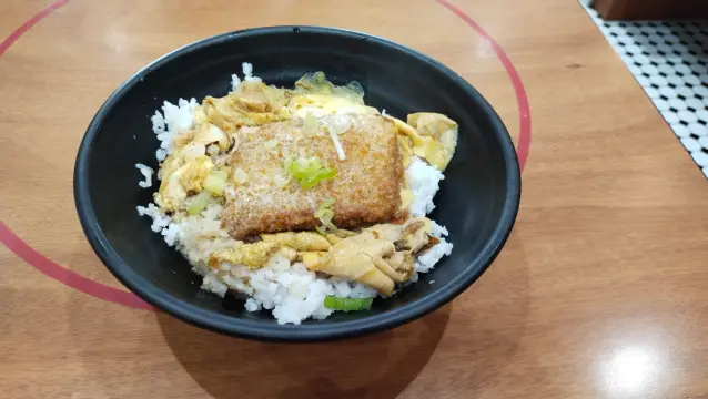 Pork Katsudon rice bowl