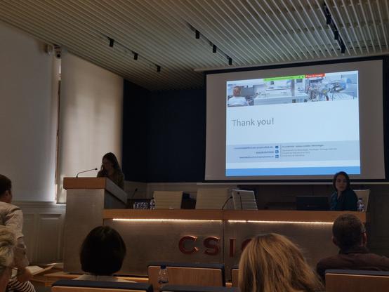 Rosanna Margalef presenting combining multi-isotopic and microbial techniques as tracers for nitrate contamination.