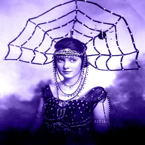 ~ Sonic Shakedown 60 ~ 
🦇 World Goth Day 2024 🦇

for World Goth Day 22nd of May 2024
https://www.mixcloud.com/sequinworld/sonic-shakedown-60-world-goth-day-2024/ 
celebrating the scene, enjoy!

#SonicShakedown60 #SonicShakedown #Mixcloud #WorldGothDay #WorldGothDay2024