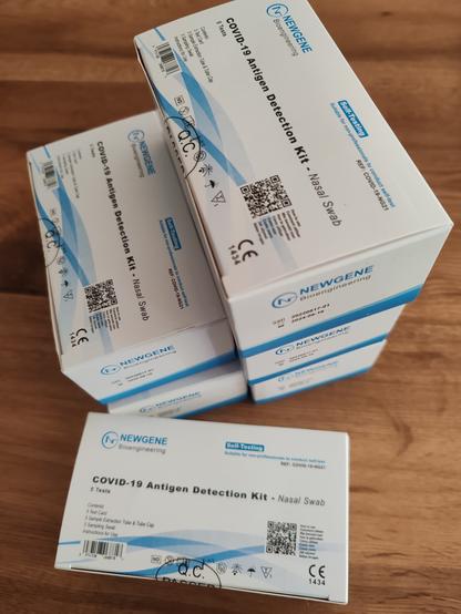 6 Pakete COVID Schnelltests von Newgene