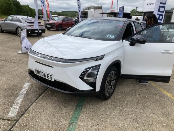 White Omoda E5 SUV, front quarter view