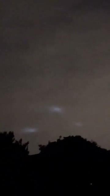 Can anyone explain this in the night sky #ufo #stars #supernaturel #strange #viralvideo