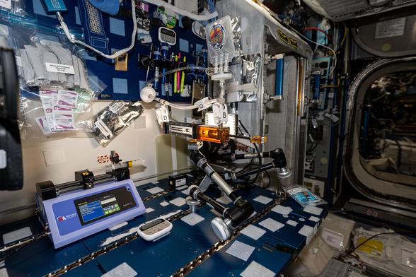 Iss071e092797.jpg