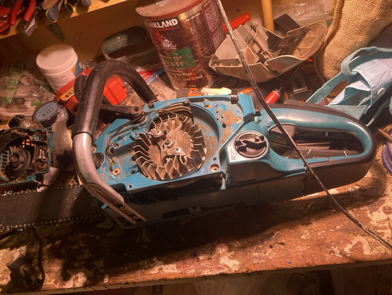 Chainsaw being diagnosed for flack of sparks