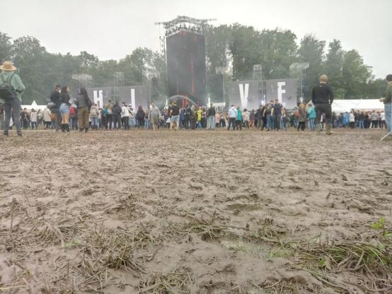 Das war erst der Anfang mit dem Schlamm
