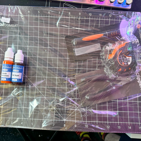 TT Combat cutting knife, nippers, tape measure and two paints