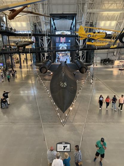 Front-on photo from above of an SR-71 Blackbird