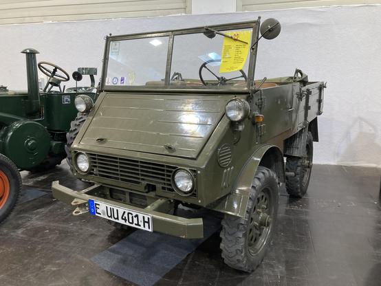 Early Unimog with drab olive military paintwork, frontal view
