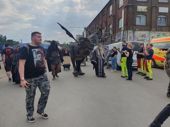 Walkact Drache mit Dumbledore und Hagrid