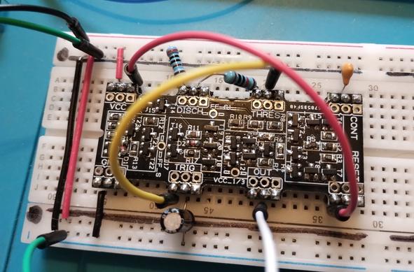 the test circuit on the breadboard