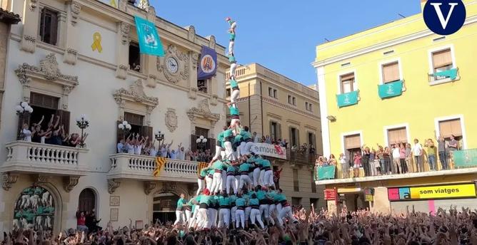 un-record-de-la-plus-grande-pyramide-humaine-video