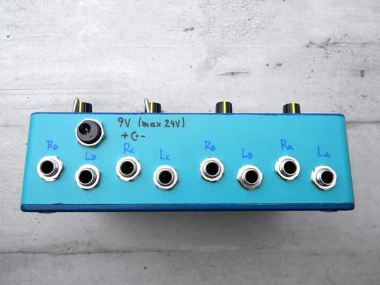 4 input stereo mixer for pedal effects