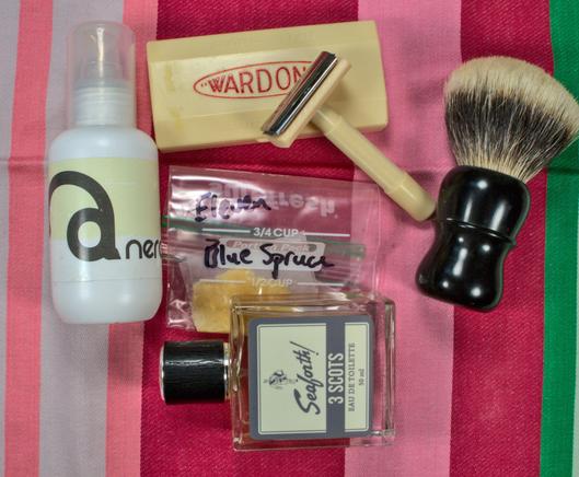 A nice Wardonia razor with box together with a smush of Eleven Blue Spruce, a Dogclaration Mystery B16, a bottle of Seaforth! 3 Scots frag, and a bottle of PannaCrema post shave
