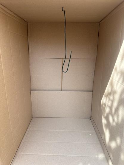 Lakovací box k kartonové krabice