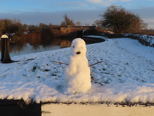 A photo titled "Lock 56 Snowman", taken near Lk 56, Pierpoints Bottom Lock by Wildlife Terry on Flickr.