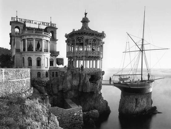 lemblematique-restaurant-le-plongeoir-de-nice-au-debut-des-annees-1900-1
