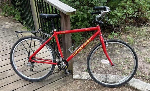 これは私の自転車です。古いものです。