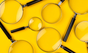 Magnification lenses
