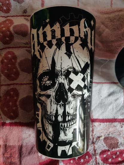 Amphi cup skull
