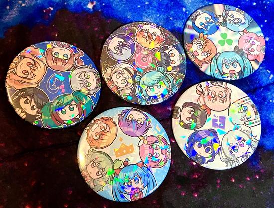 Large holographic button badges featuring the Project Sekai units.