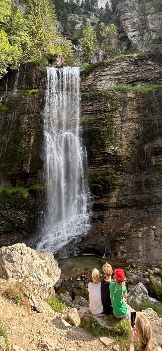 Waterval met koterkudde