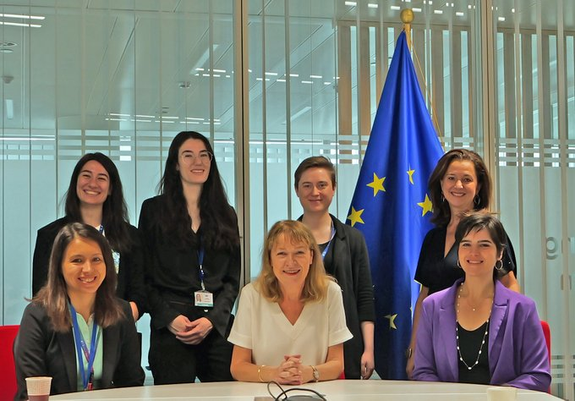 Photo of Veronica Gaffey with DIGIT Blue Book trainees