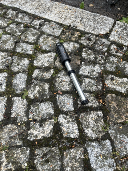 Innerer Teil einer leichten Fahrradpumpe
