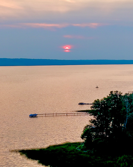 Hazy sunset on the Ottawa River