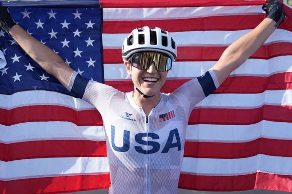 Kristen Faulkner wins Gold in Paris.
