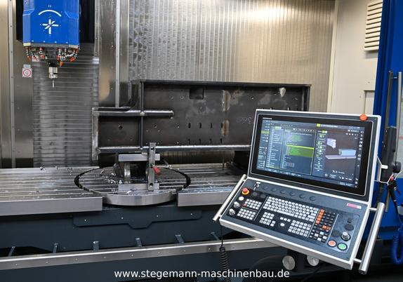 CNC-Bearbeitungszentrum Hedelius TILTENTA 10 mit einer Heidenhain TNC7 CNC-Steuerung