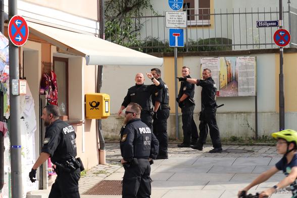 Polizeichaos an der Höllgasse