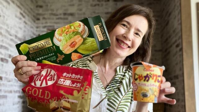 Japanese Convenience Store Goodies Tasting!