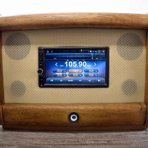 Retro Future Radio - front view