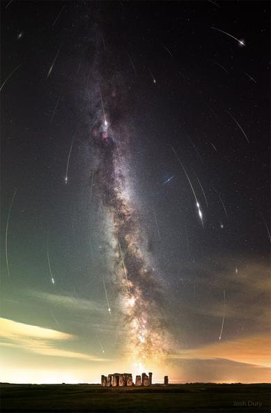 Perseid Meteors over Stonehenge