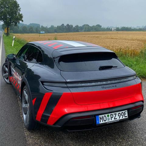 #taycan #taycanporsche #taycancrossturismo