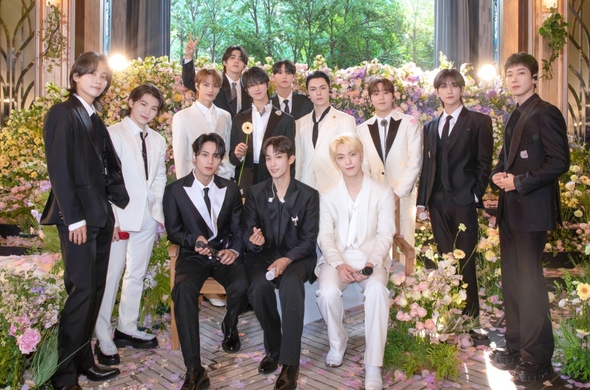 Seventeen at the April Showers Live Clip Shoot