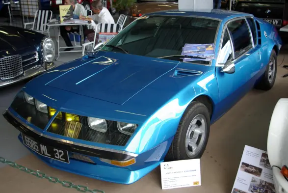 https://www.reddit.com/r/evangelion/comments/k2djf8/in_case_people_didnt_know_misatos_car_isnt

Frontal shot of the A310 in blue as it is found IRL