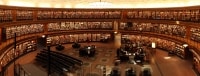Bibliothek mit Lesesaal