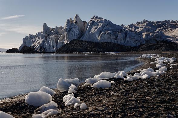 photo - Nordaustlandet, Svalbard, Norway