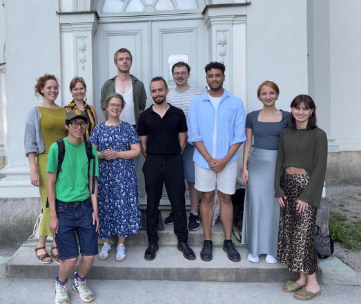Gruppenbild  vor dem Schloss Nymphenburg