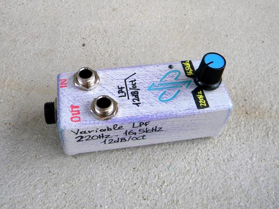 Low Pass filter pedal in mini enclosure