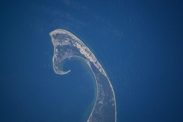 GMT237_22_59_Suni_Williams_baikol_(iss071e548265).jpg