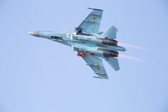 Belgian Air Force Days 2018 #photography #airforce #airplane #airplanes #avgeek #aviation #aviationphotography #bafdays #bafdays18 #bafdays2018 #belgianairforcedays #belgien #belgium #flanker #kleinebrogel #plane #planes #su27 #suchoi #sukhoi #ukraine #ukrainianairforce #highlight (Flickr 09.09.2018) https://www.flickr.com/photos/7489441@N06/30911830038