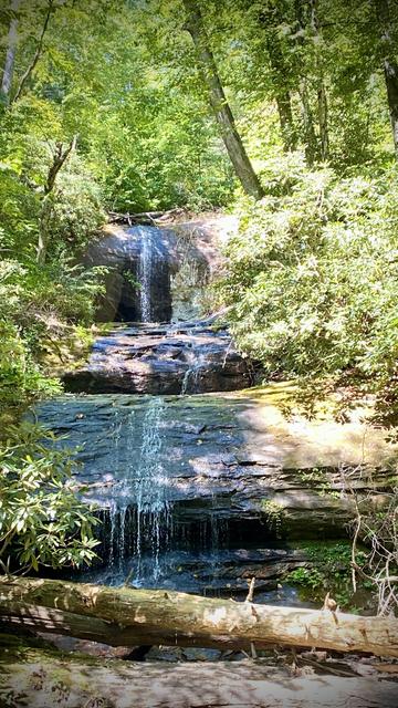 The upper DeSoto waterfalls
