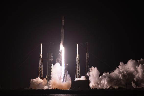 Falcon_9_Starlink_8-10_Launch_(8623020).jpg