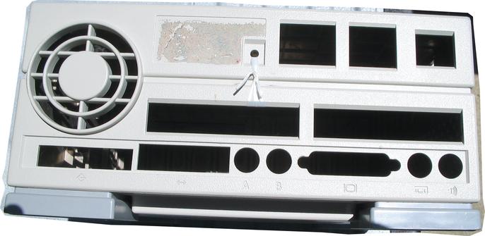 The reverse of a Sun microsystems Sparcstation model 47 service code 4/50 development case, where all the connections/ports would be