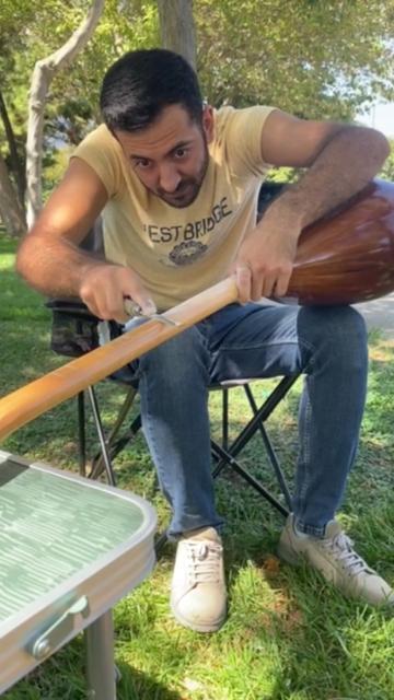 Uzun sap bağlama tesviyesi yapımı.

Leveling of the Turkish baglama instrument