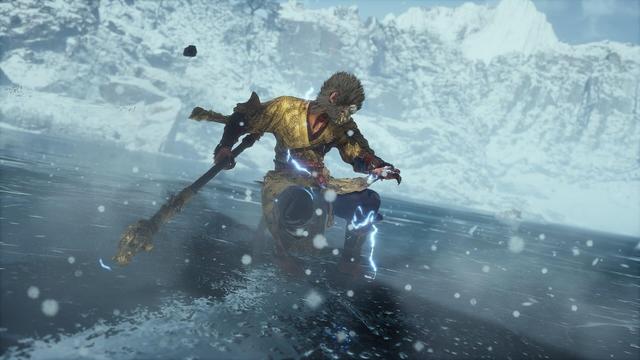 The same scene as before, just a sideways shot of it. This also shows a dynamic fight scene in an icy, snowy landscape. In the center is the character of Black Myth WuKong with a wolf mask, who remains in a deep fighting stance. He wears armor reminiscent of ancient Chinese warriors and holds a long, ornate staff in his hand. Blue electric lightning glows around his hands, giving him a powerful and magical aura. The ground is smooth and covered in ice, and blurred trees can be seen in the background, emphasizing the coldness of the surroundings.