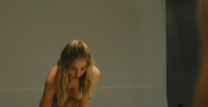 Posting my favorite scene of Sydney's cuz it's her birthday. (Movie: The Voyeurs, 2021)